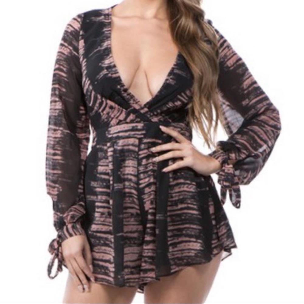 BNWT Romper